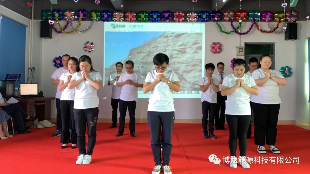 “感恩的心，感谢有你，伴我一生，让我有勇气做我自己......”      每当听到《感恩的心》这首歌，总会有一股暖流涌过心田。懂得感恩，是人世间最朴实而又最厚重的情感，是的，感恩是一种美德，是一种品(图9)